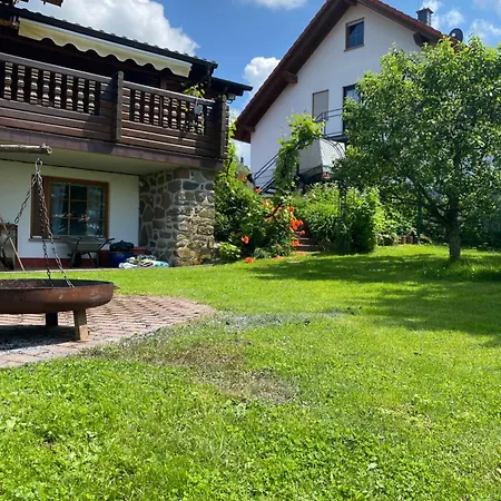 Elsa Apartman *
